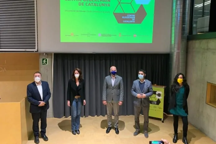 CBCat, le centre technologique qui fera de la Catalogne le cœur de la blockchain La Catalogne sera le siège du CBCat Blockchain Center, destiné à devenir une référence mondiale et le cœur de la blockchain.