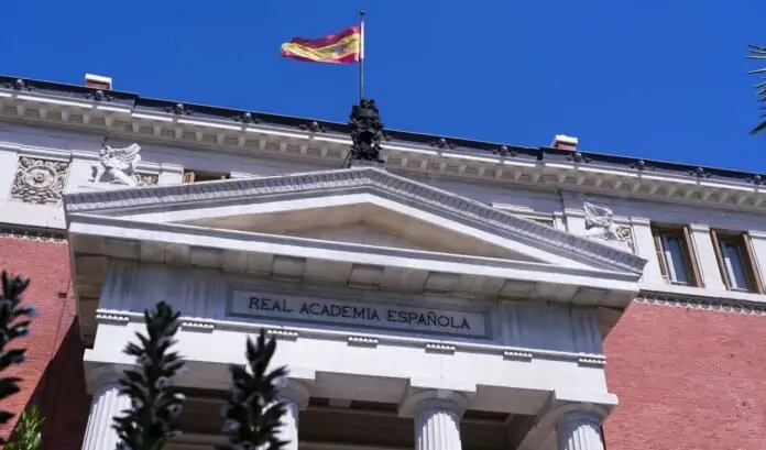 Bitcoin et Crypto-monnaie, les nouveaux mots du dictionnaire RAE Bitcoin et Crypto-monnaie, les nouveaux mots du dictionnaire RAE