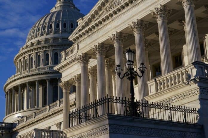 legisladores en EEUU defienden la minería de criptomonedas PoW