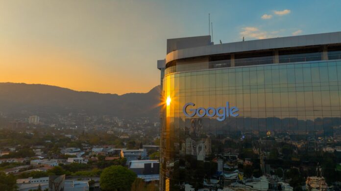 Google inauguró nueva oficina en El Salvador para acelerar la transformación digital