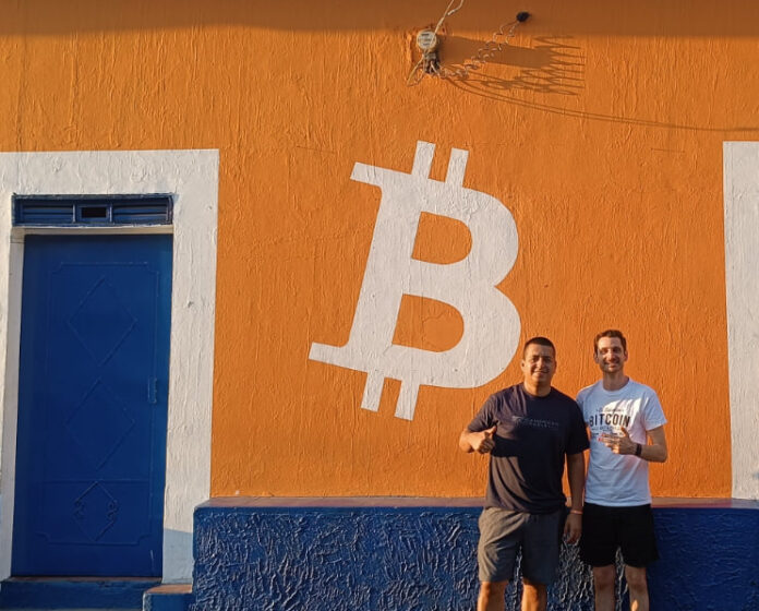 Mi Primer Bitcoin lanza su iniciativa de educación cripto como código abierto