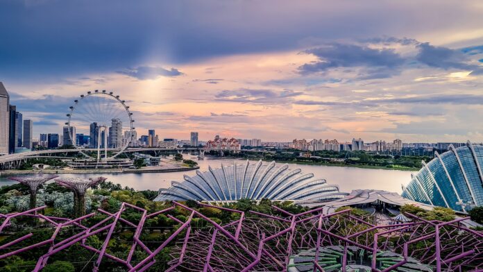 Singapur, un centro financiero global, se encuentra a la vanguardia de esta revolución a través del Project Guardian, una iniciativa liderada por la Autoridad Monetaria de Singapur (MAS).