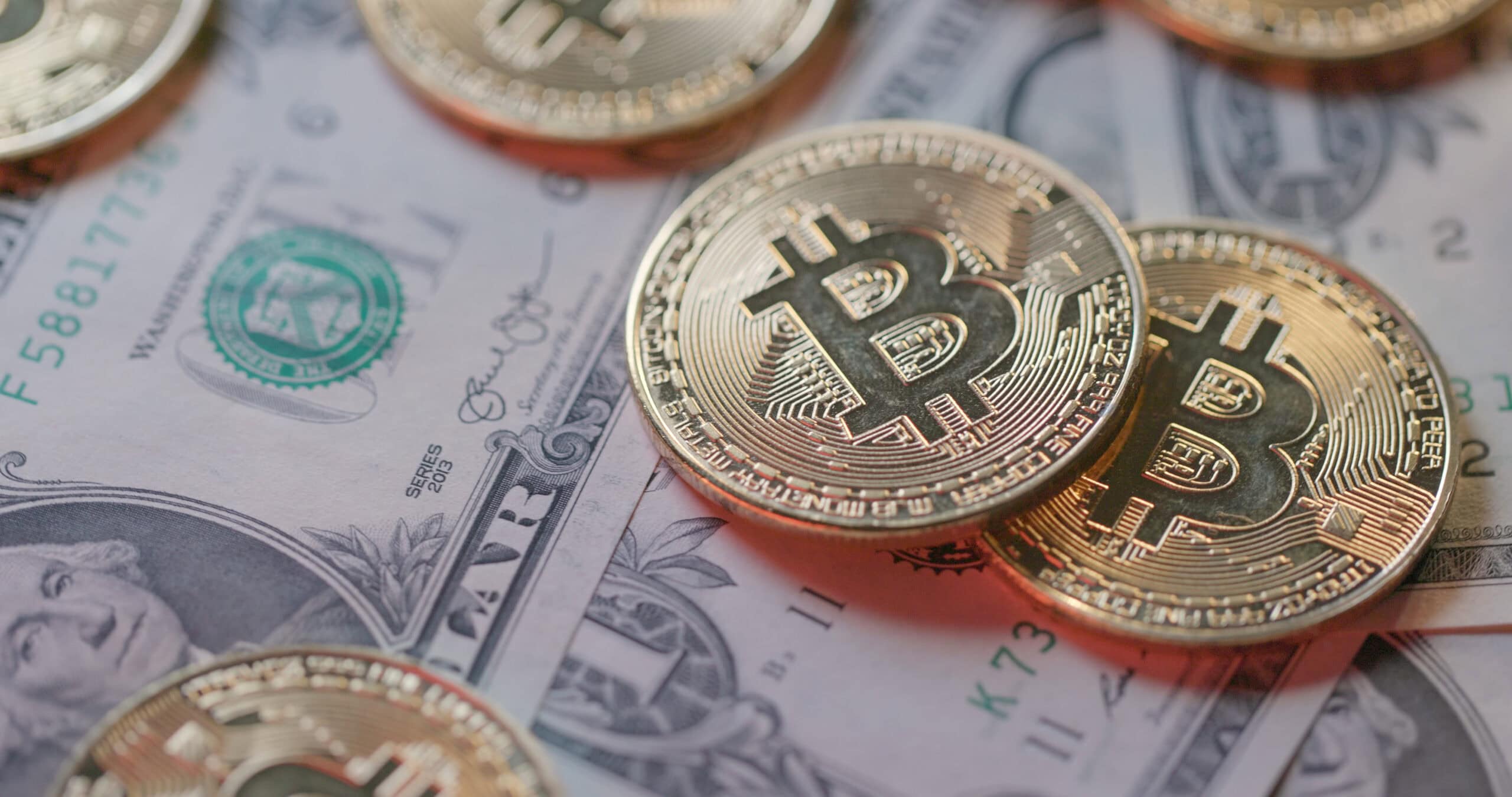 Bitcoin: El precio de la criptomoneda líder se acerca a $66.000 dólares