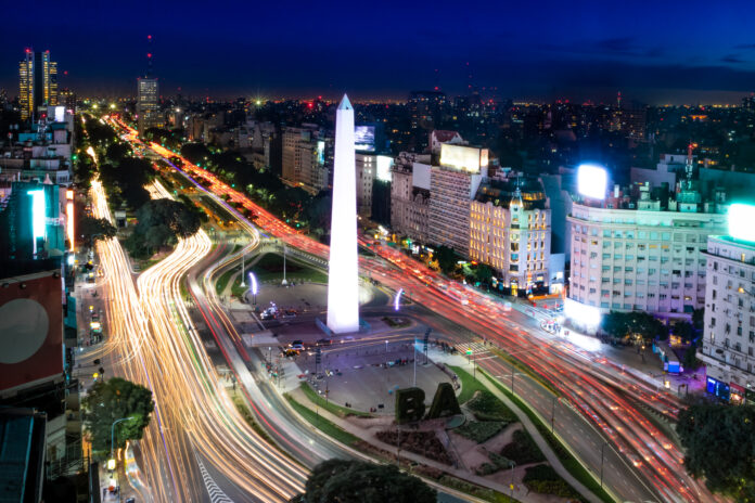 Charles Hoskinson se reunirá con el presidente Javier Milei para acelerar la adopción de blockchain en Argentina