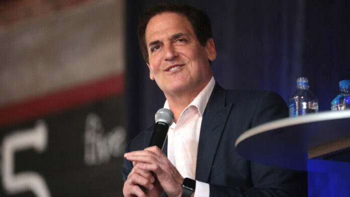 Mark Cuban desafía a usar las memecoins como una solución innovadora para la deuda de EE. UU.