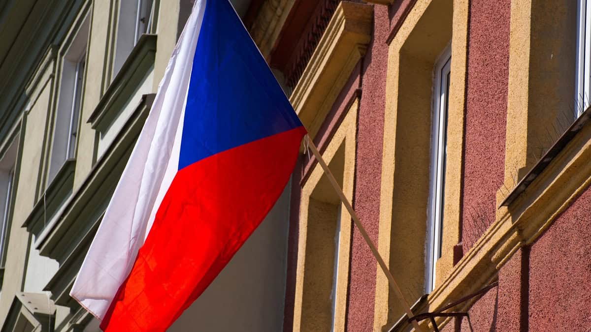 Czech National Bank evaluates Bitcoin as a diversification strategy
