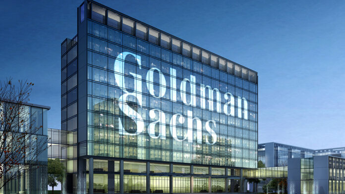 Goldman Sachs posee $2.000 millones invertidos en Bitcoin y Ether en los ETF spot