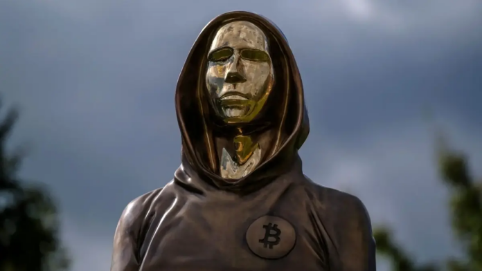 Satoshi Nakamoto irrumpe en el top mundial: Ahora es más rico que el CEO de Nvidia gracias a Bitcoin