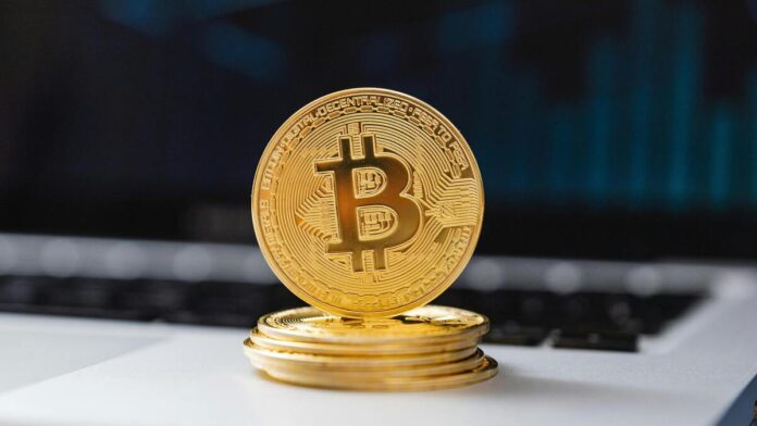Bitcoin sigue firme pese a las tensiones geopolíticas: resiste y escala a $107.000