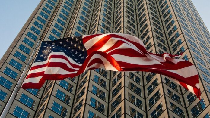 La Casa Blanca se prepara para acumular Bitcoin: El director de criptomonedas promete grandes noticias