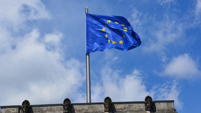 Europa impulsa el auge de las criptomonedas: Reino Unido y Francia lideran la adopción en 2025
