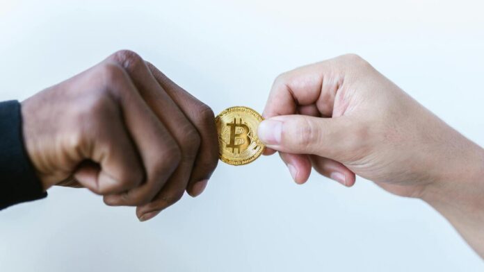Regulación, seguridad y educación: los tres pilares para fortalecer la confianza cripto en EE.UU.