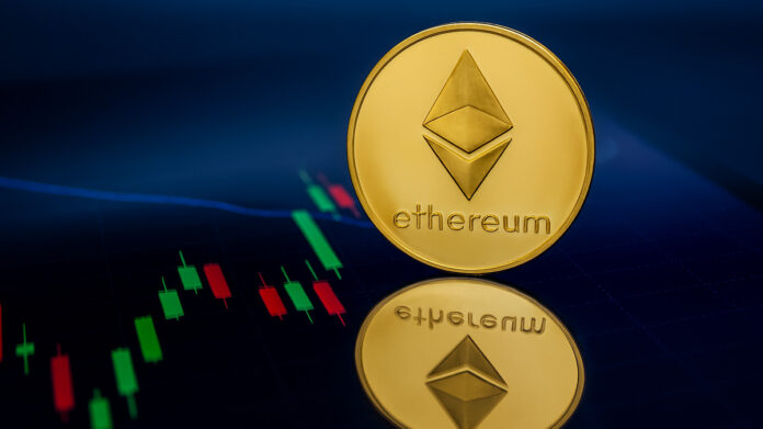 Ethereum impulsa el rally de altcoins tras romper barreras con su ETF y atraer flujos institucionales