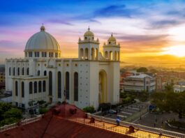 El Salvador ya gana casi 400 millones con su inversión en Bitcoin: así está su billetera hoy