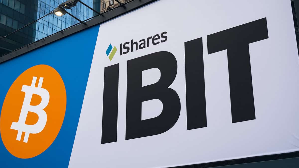 IBIT approaches 100.000 billion: the BlackRock ETF that is breaking all  records