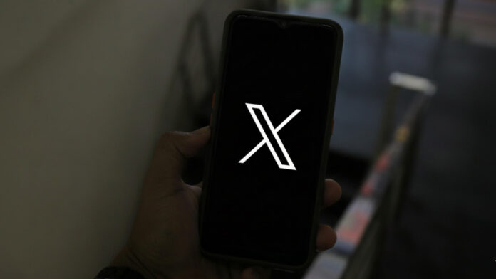 X Twitter Smart Cashtags, la nueva herramienta de X que pone cripto y acciones en la app