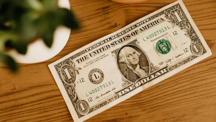 Dolar EEUU Estados Unidos frena el dólar digital: esta es la nueva ley que prohíbe las CBDC hasta 2030