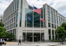 La CFTC incorpora a un experto en blockchain de la SEC La CFTC incorpora a un experto en blockchain de la SEC (imagen generada por IA)